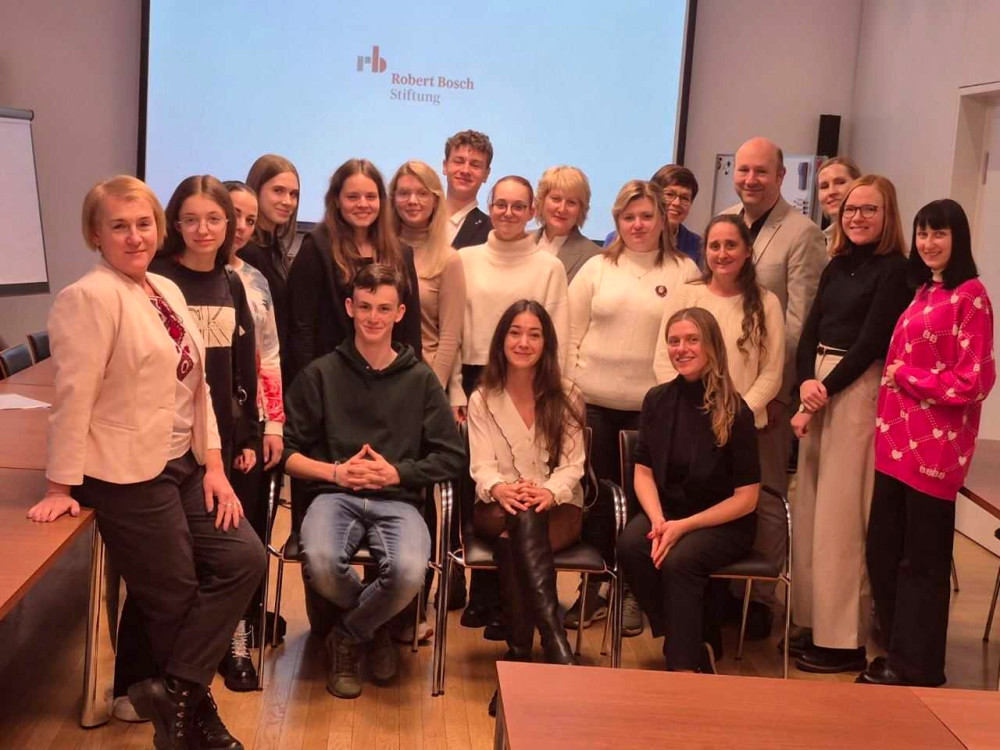 4284 image for slide