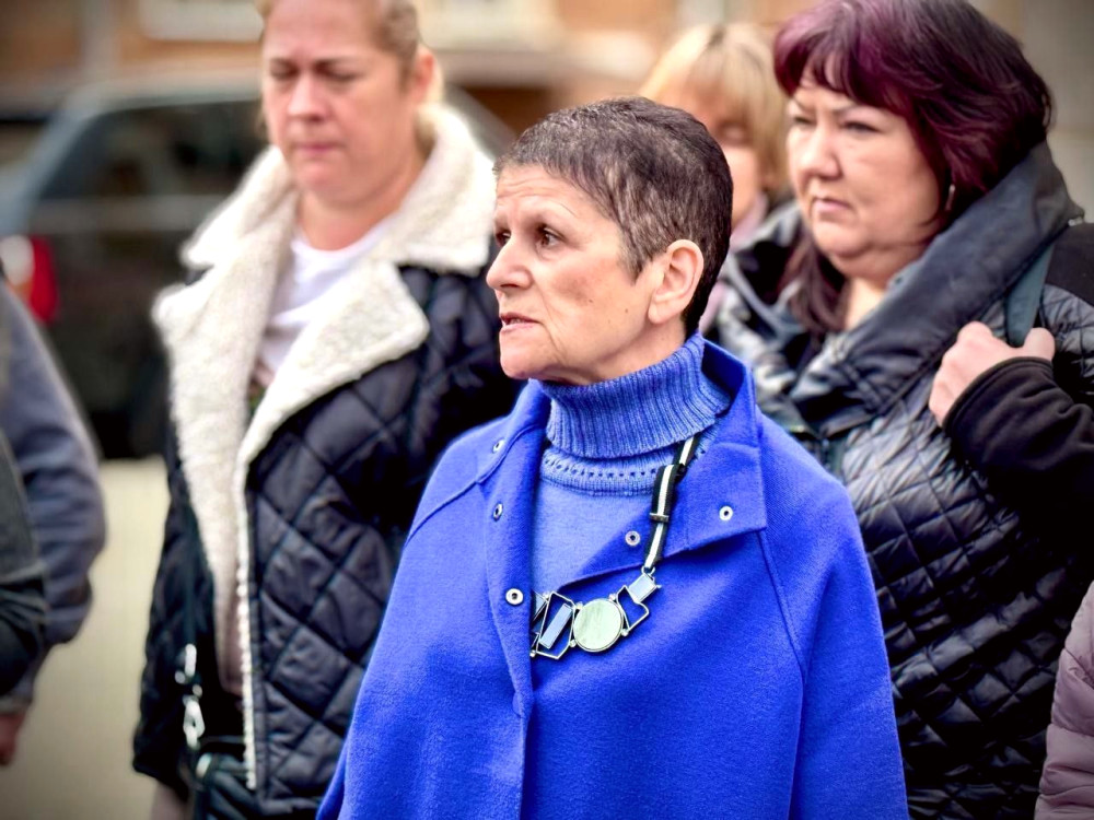 4415 image for slide