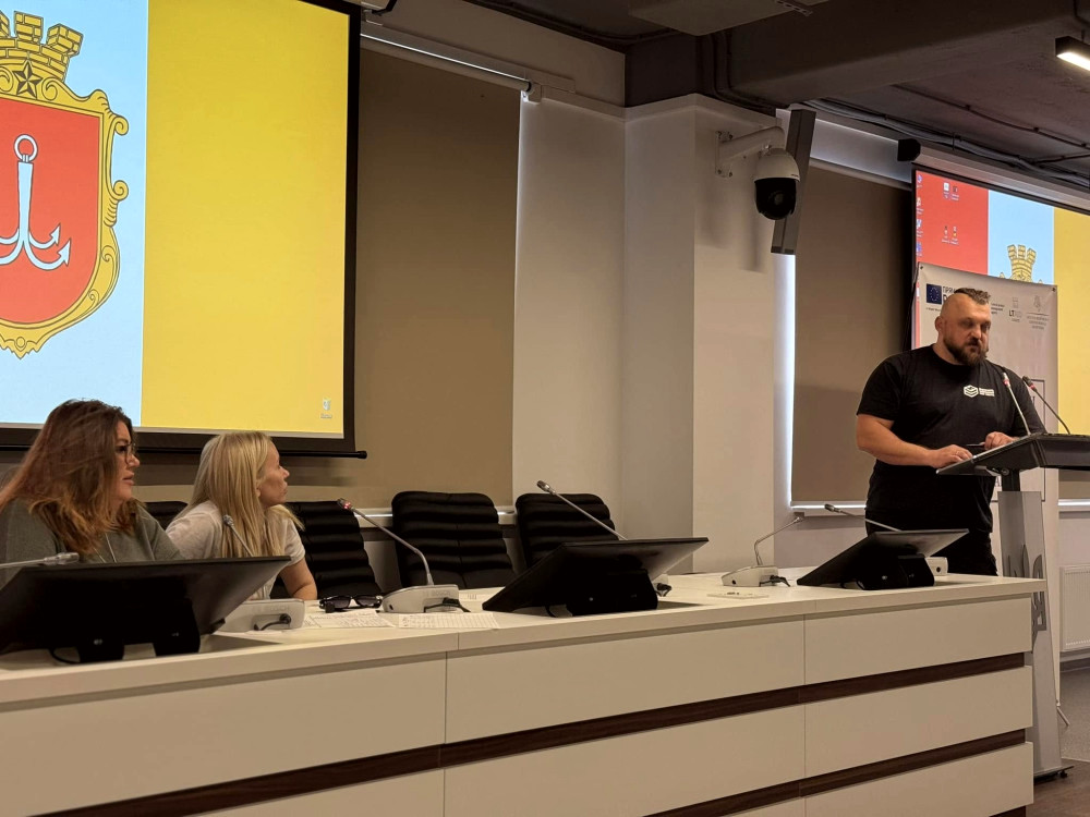 5553 image for slide