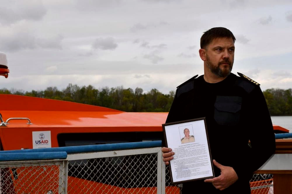 6059 image for slide