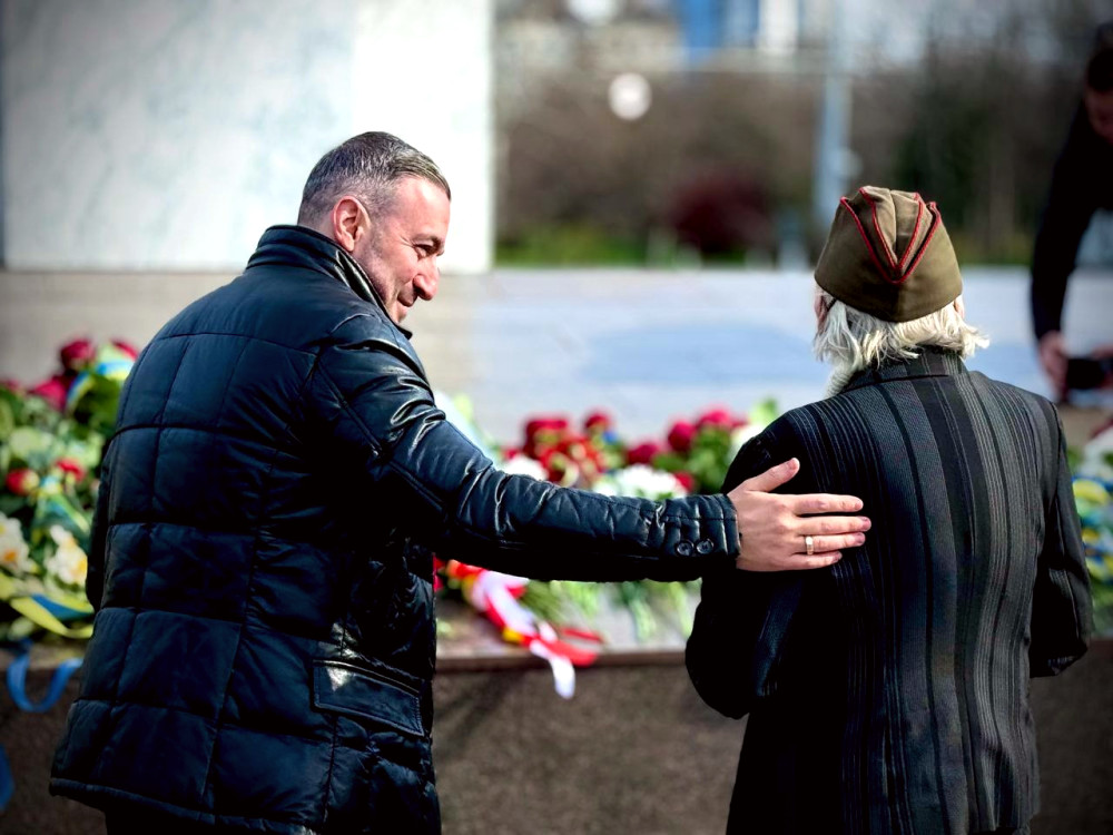 6140 image for slide