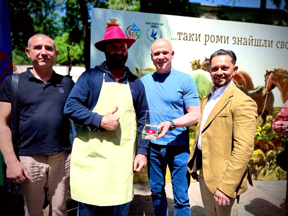 6927 image for slide