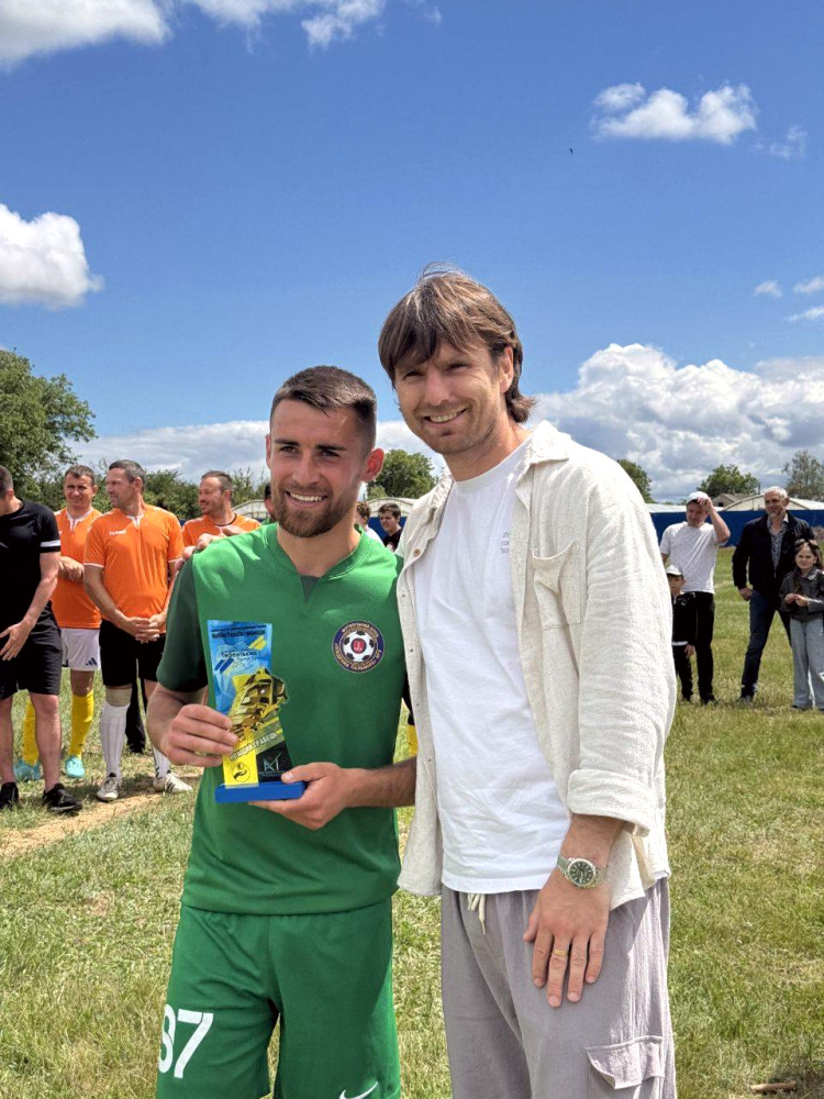 6997 image for slide