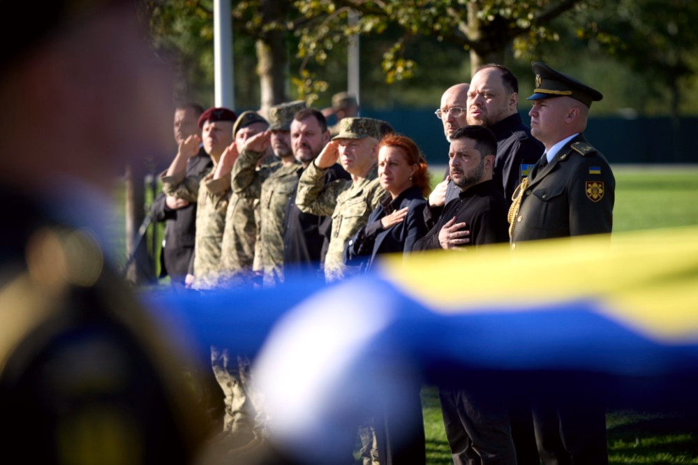 8382 image for slide