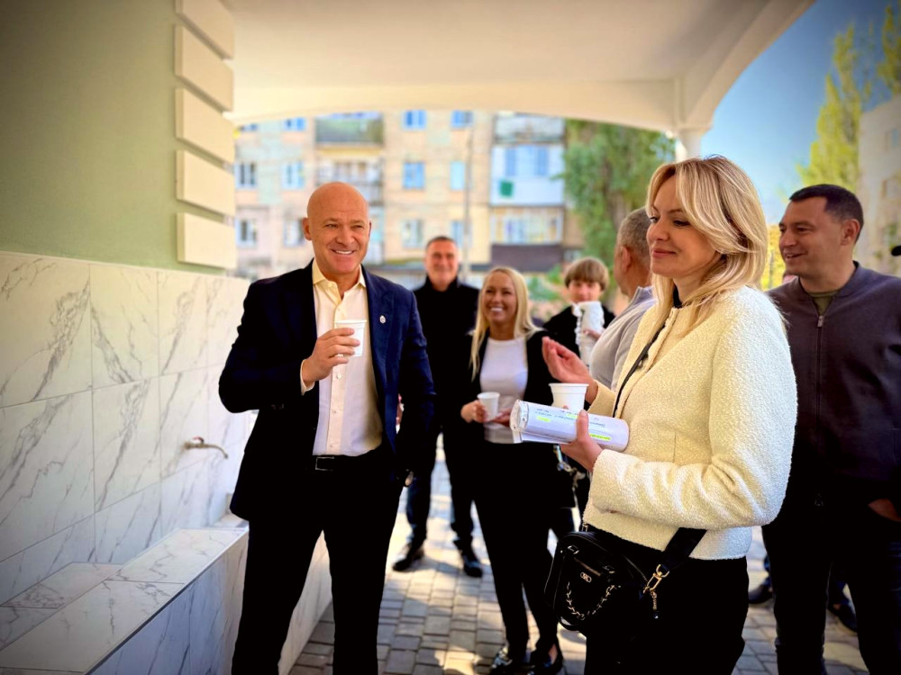 8778 image for slide