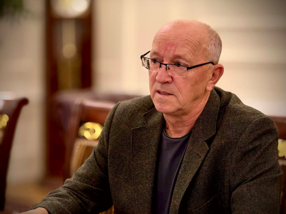 9099 image for slide