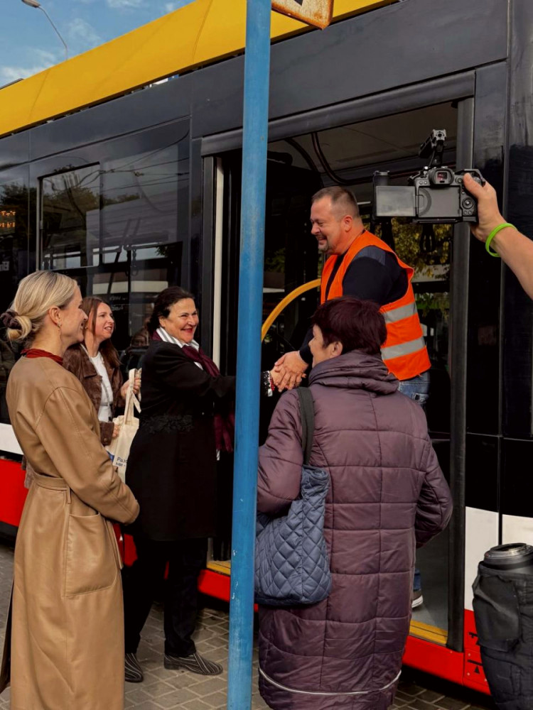 9356 image for slide