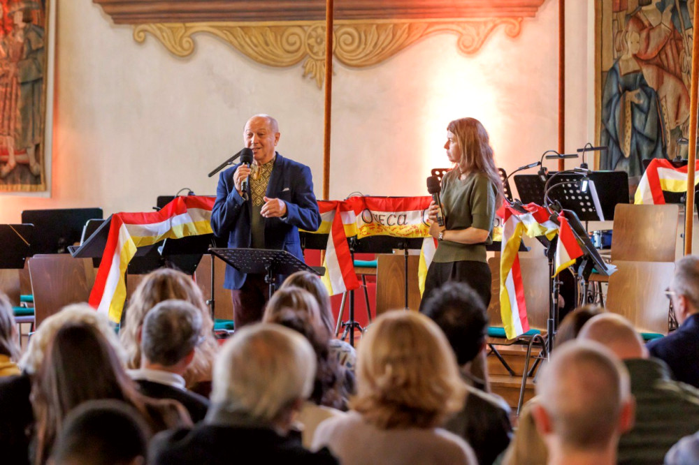 9463 image for slide